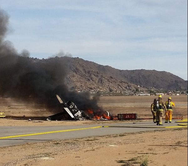 Avion de mici dimensiuni, prăbușit pe aeroport. Ambii pasageri au decedat