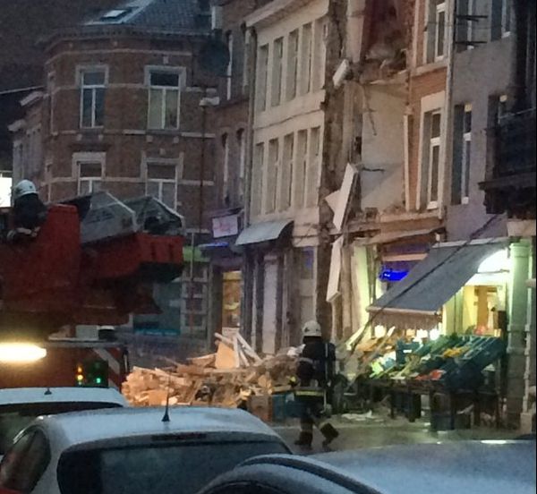 Explozie de proporții într-o clădire din Belgia: 14 răniţi. Cauzele, încă necunoscute