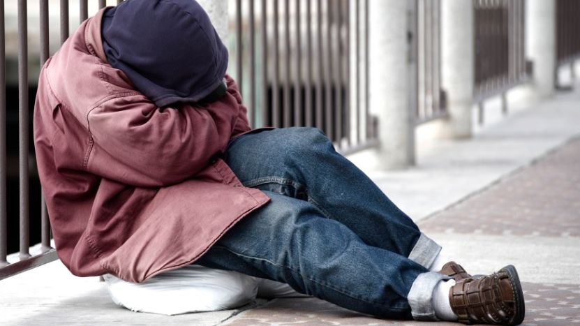 Era cerşetor şi îngheţa de frig pe străzi. O minune i-a schimbat viaţa când nici nu se aştepta