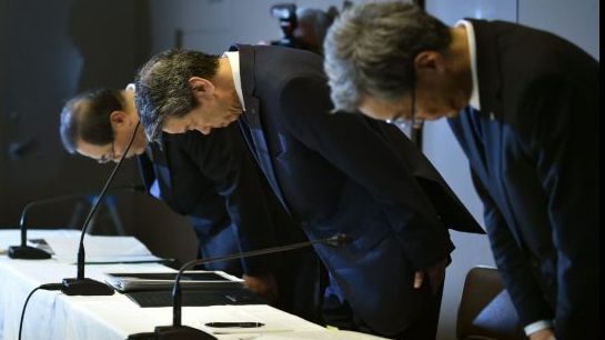 Prinsă în corzi de rivalii chinezi și sud-coreeni, Toshiba riscă să fie sancționată și în Japonia