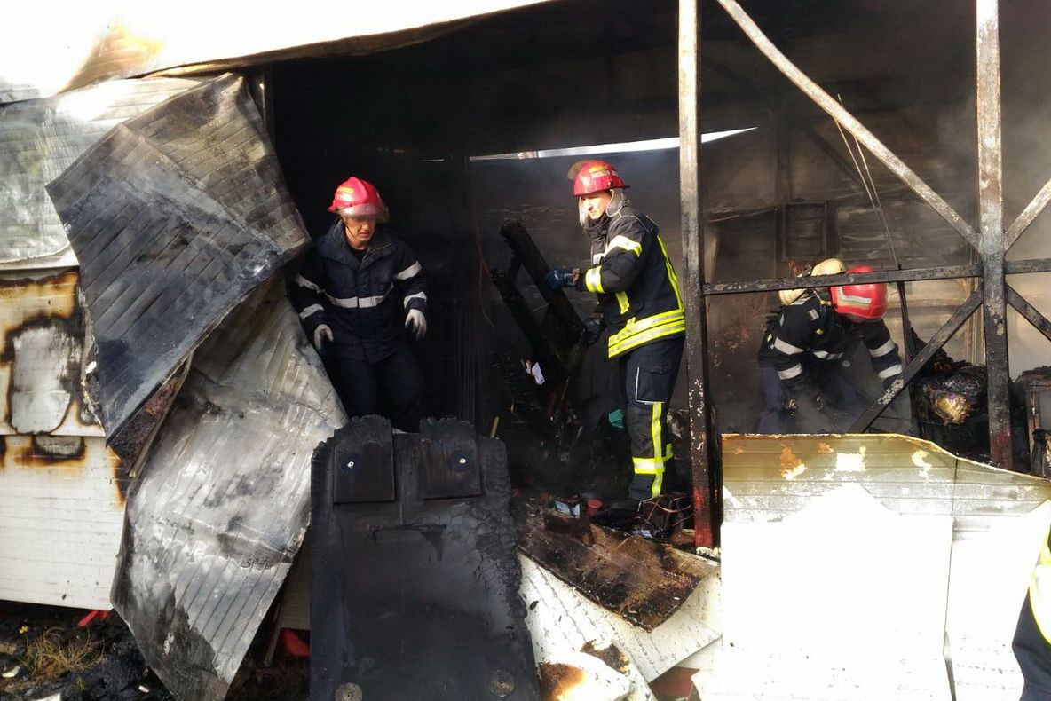 Incendiu violent la Muzeul Romilor din București