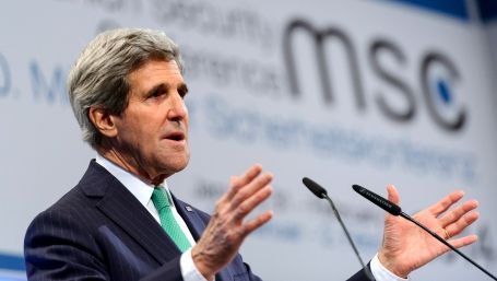 John Kerry acuză Rusia de bombardarea copiilor şi femeilor din Siria