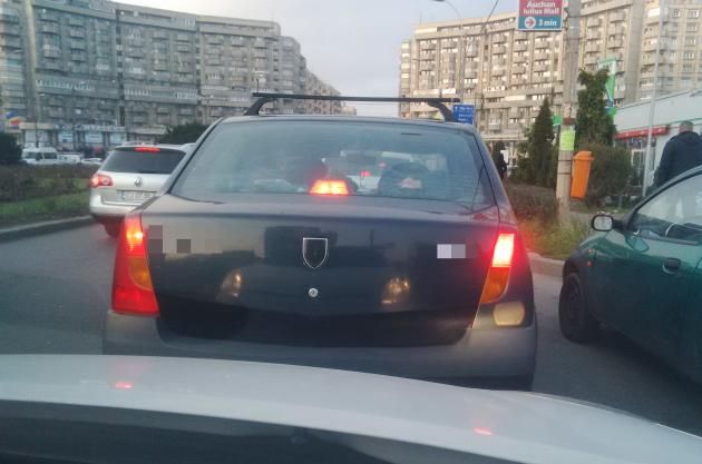 Fotografia pentru care un şofer din Cluj a devenit celebru. Cum şi-a botezat Loganul