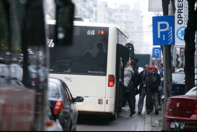 RATB, program special în noaptea de Revelion şi în zilele de 1 şi 2 ianuarie 2016