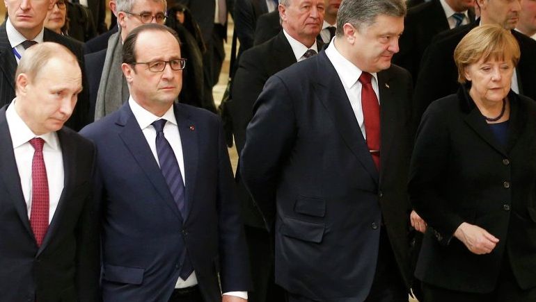 O nouă discuţie în formatul Normandia: Merkel, Putin, Hollande şi Poroşenko