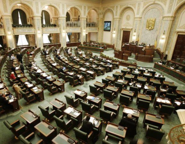 Care sunt cele mai mari dezamăgiri cauzate de clasa politică, în anul 2015?