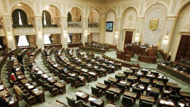 PNL a vrut să introducă pe ordinea de zi a Senatului Legea dării în plată. Propunerea, respinsă