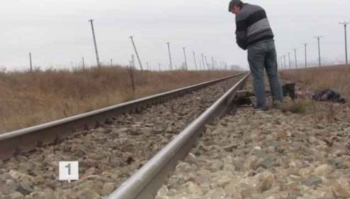 Gestul pentru care o mamă din Suceava e trimisă în judecată. Îşi ţinea copilul în braţe şi...