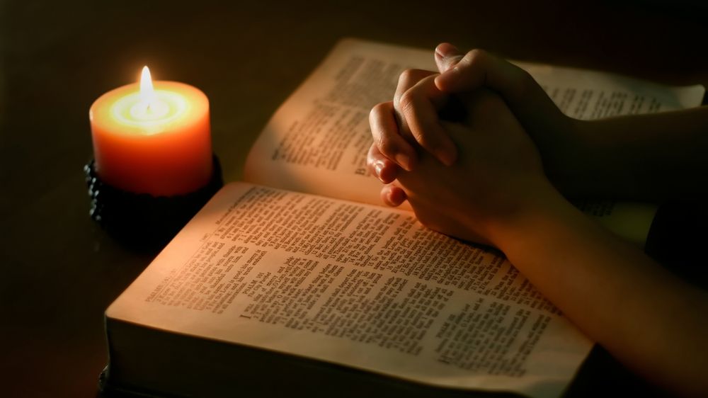 Ce rugăciuni e bine să spui înainte şi după masa de Crăciun