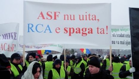 Protestul transportatorilor în faţa Guvernului a fost amânat. UPDATE