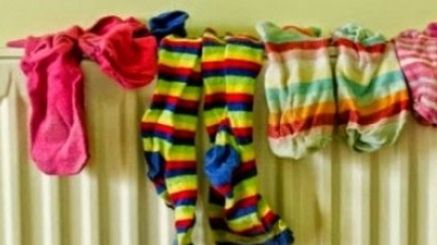 NU mai pune hainele pe calorifer! Avertismentul cercetătorilor 