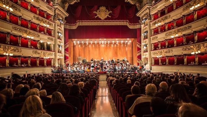Opera Scala din Milano a deschis stagiunea 2016 cu "Ioana d'Arc" de Verdi 