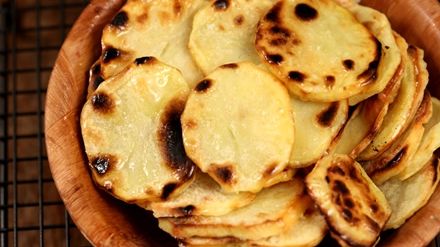 Cum faci scrijeluţe de cartofi, chipsuri ţărăneşti delicioase