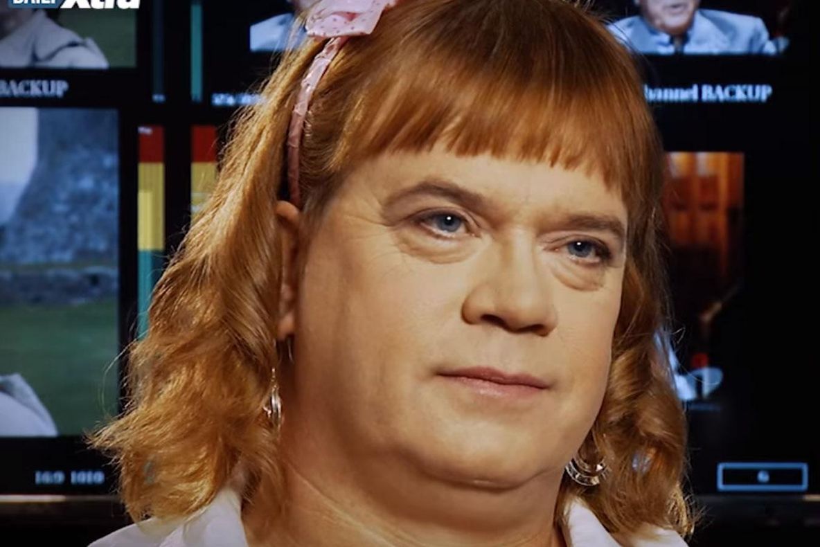 Tatăl care şi-a părăsit familia pentru o nouă viaţă şochează lumea: "Vreau să fiu o fetiţă de 6 ani"