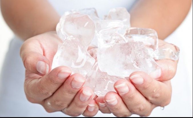 Mâinile reci sunt semn al unei boli periculoase. Când trebuie să le acorzi atenție maximă