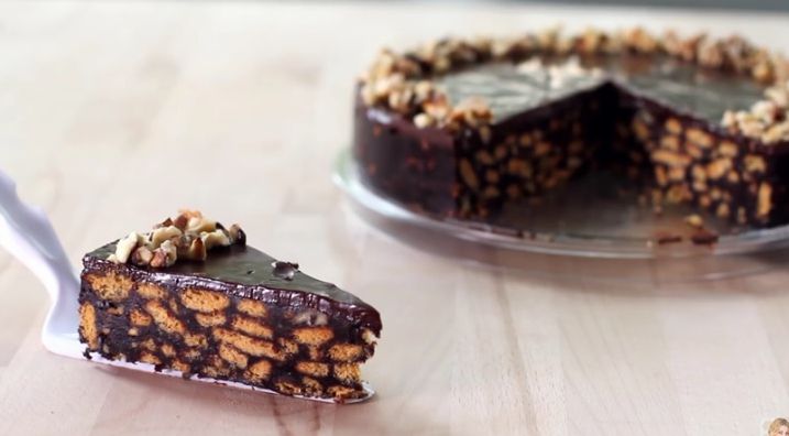 Tort cu biscuiţi cum nu ai mâncat niciodată