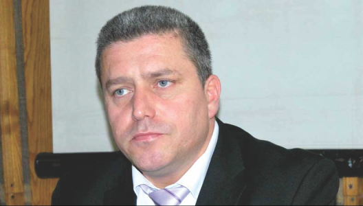 Pensii speciale. Senator UNPR: Până ieri, un parlamentar nu avea deloc pensie. Eu vreau pensie! 