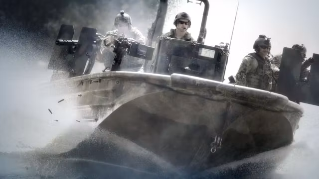 Cei 10 marinari SUA, reținuți și interogați în Iran, au fost eliberați