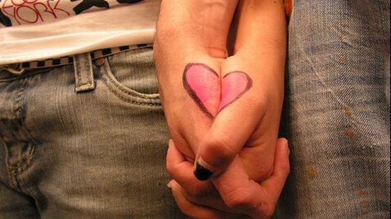  Trei zodii care iubesc doar o singură dată în viaţă. Te afli printre ele?