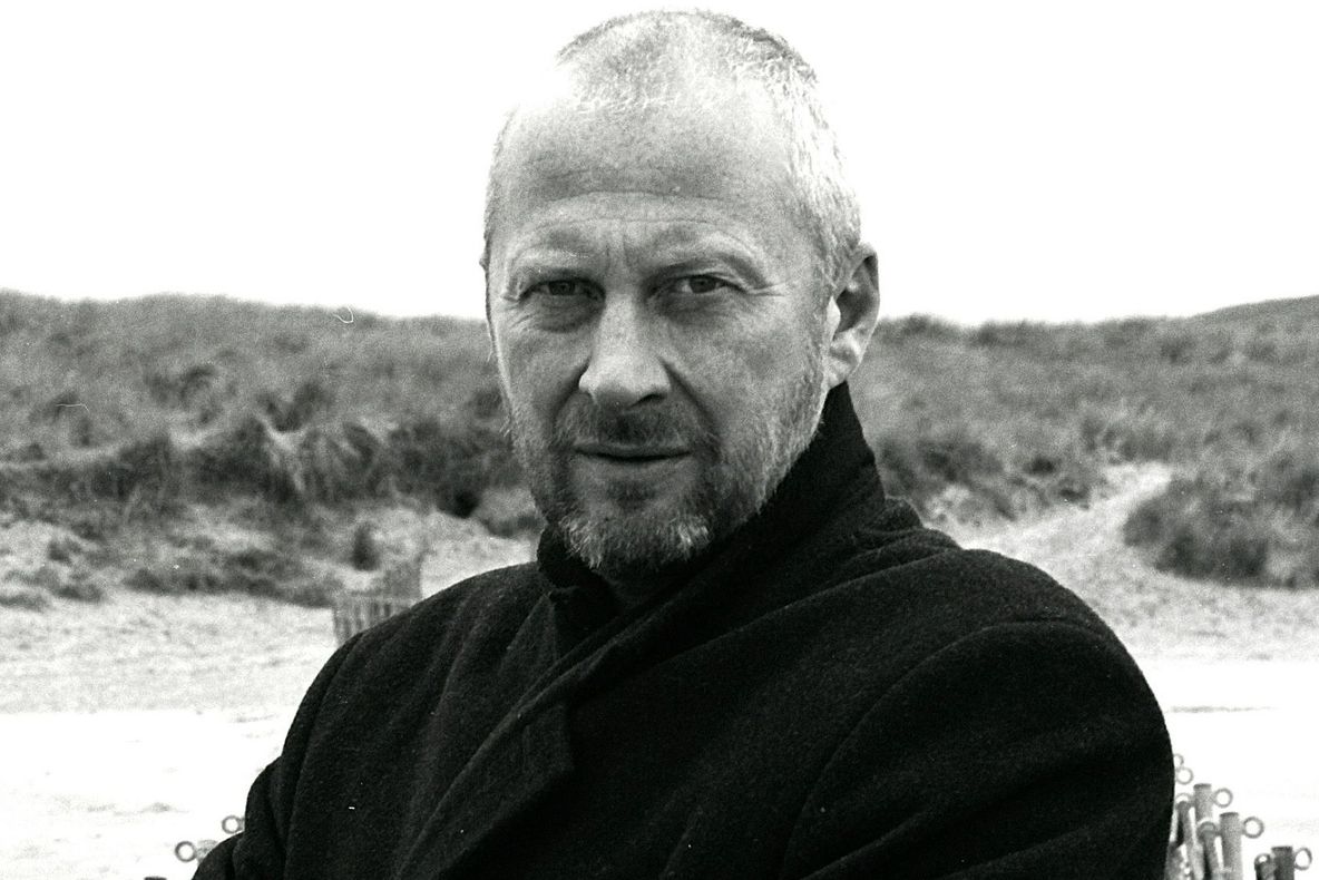 A murit un celebru cântăreţ: trebuia să concerteze anul acesta în România