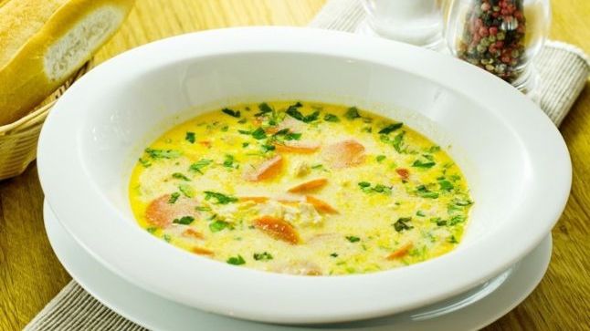 Cel mai mare secret al vestitei ciorbe rădăuţene, dezvăluit de o gospodină din Bucovina