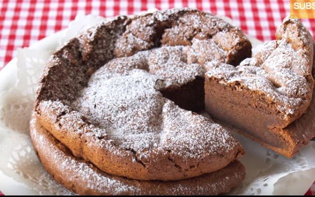 Cea mai ușoară rețetă de chec. Ai nevoie doar de două ingrediente