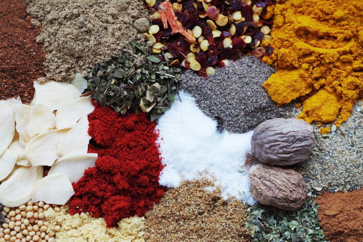 Condimentul care tratează aproape orice afecțiune