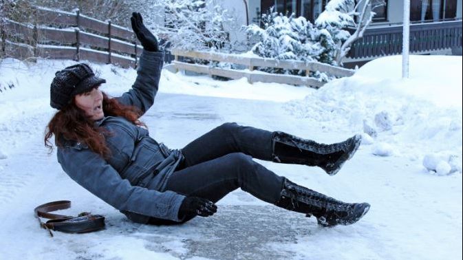 Ce să faci ca să nu cazi pe gheață 