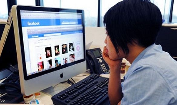 SCHIMBARE: Facebook interzice un anumit fel de postări. Ce păţesc cei care încalcă regula