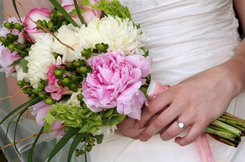 Aşa arată extravaganţa la o nuntă! Fotografiile cu o mireasă din China şi "zestrea" ei, virale