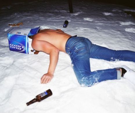 Imaginile care fac de ruşine una dintre cele mai cochete staţiuni. Cum se comportă tinerii la munte