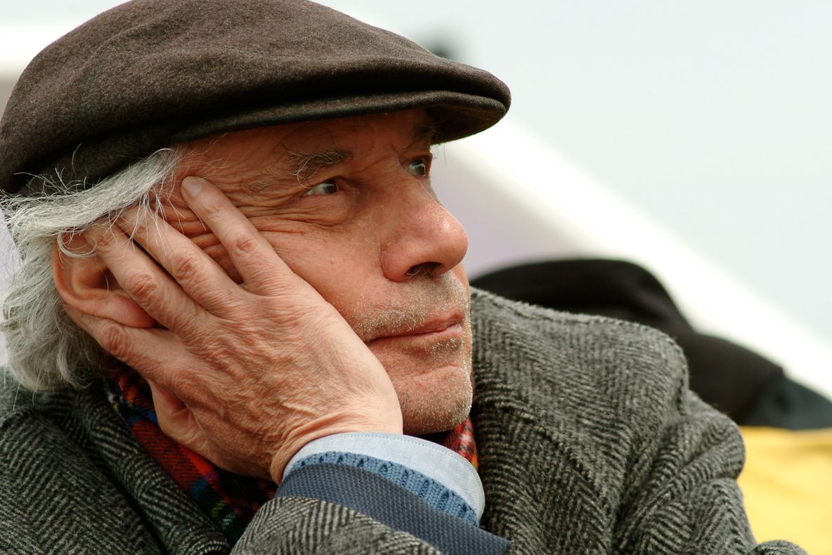 A murit unul dintre regizorii emblematici ai Franţei, considerat unul dintre "părinţii Noului Val"