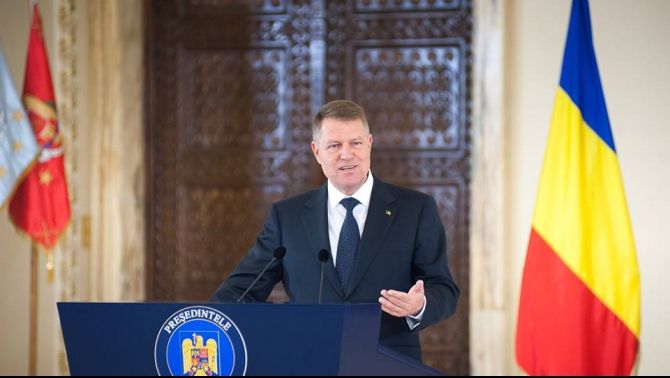 Iohannis: Sunt alături de preşedintele Moldovei. Este o situaţie foarte complicată