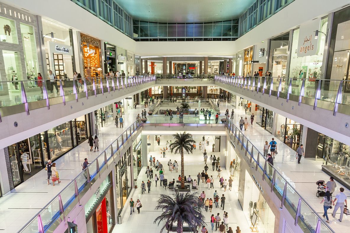 Tentativă de jaf într-un mall. 12 persoane au fost rănite