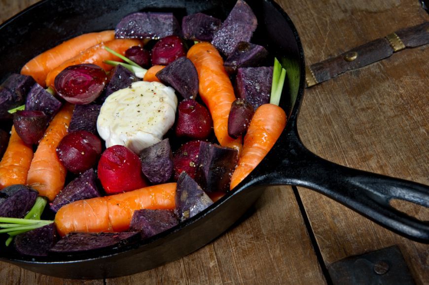 Secretul găurii din mânerul tigăilor. Îți va schimba radical felul în care gătești