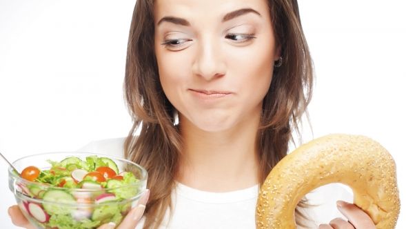 Ce se întâmplă dacă mănânci aceleaşi alimente mai multe zile la rând