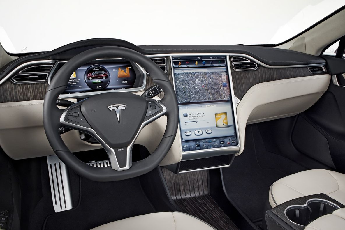 Maşinile autonome vor deveni realitate în 2-3 ani