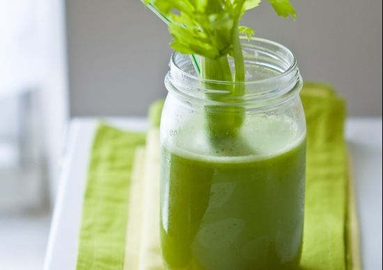 Sucul acesta te scapă de oboseală. Cum se prepară