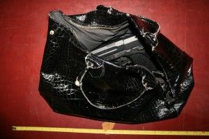 Ce avea în geantă? Răspuns halucinant dat vameşilor de o tânără din Ucraina, la graniţa cu România