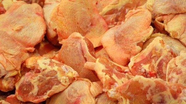 Descoperire şocantă! Cum se găteşte carnea în toaleta staţiei CFR din Făgăraş