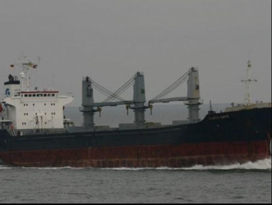 Navă cu români la bord, sechestrată într-un port din Italia