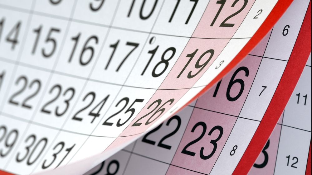 Românii vor avea mai puţine zile libere în 2016. Cum arată calendarul