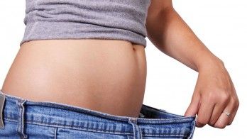 Poți da jos aproape până la 7 kilograme doar cu o lingură pe zi din acest condiment