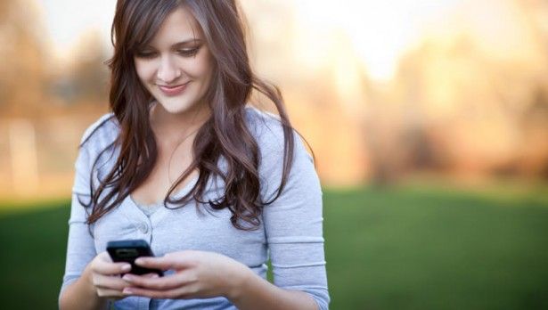 A găsit un mesaj în telefonul fiicei sale. De ce tatăl riscă ceva mai grav decât închisoarea