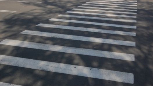 Accident grav în Constanţa. O femeie şi copilul ei, loviţi în plin pe trecerea de pietoni