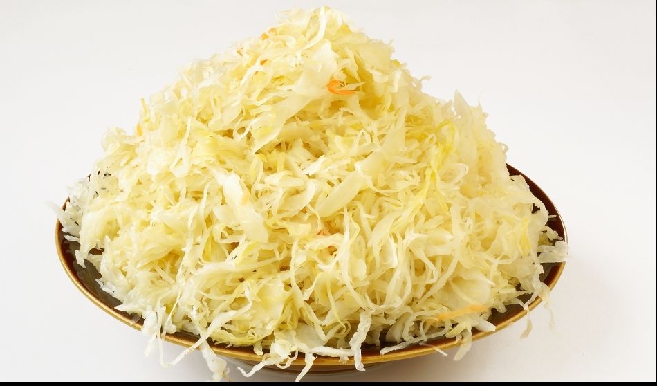 De ce este sănătos să mănânci o porție de varză murată pe zi. Efectele i-a uimit pe medici
