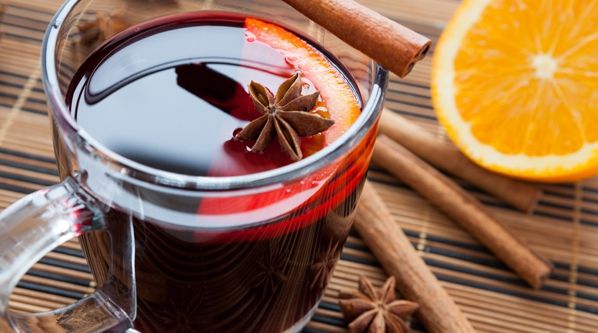 Ingredientul secret care face ca vinul fiert să fie delicios