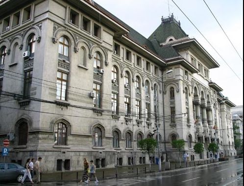 Primăria Capitalei se împrumută cu 50 de milioane de lei pentru a acoperi restanțele la termoficare