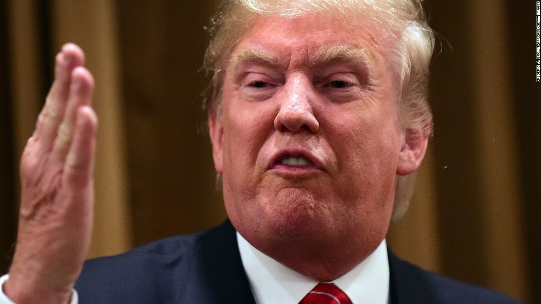 Trump răspunde declaraţiilor lui Obama. Îi provoacă pe hackerii ruşi să îl ajute