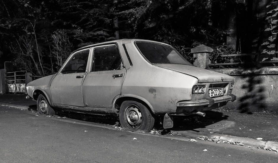 Cum arată maşinile socialiste pe care le conduceau părinţii şi bunicii noştri. Azi, sunt doar RABLE